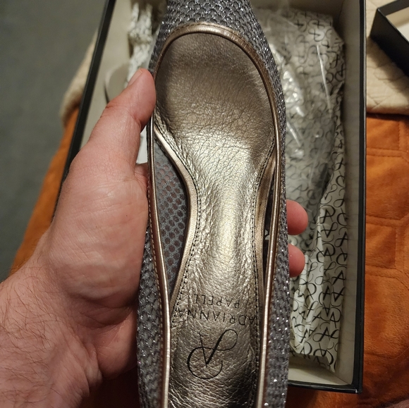 Adrianna Papell Lois Gunmetal Honeycomb 6.5M Silver - Picture 8 of 16